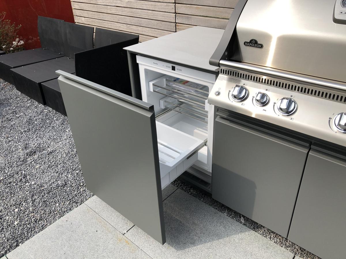 Aussen-Grillküche, Bild 2 von 6